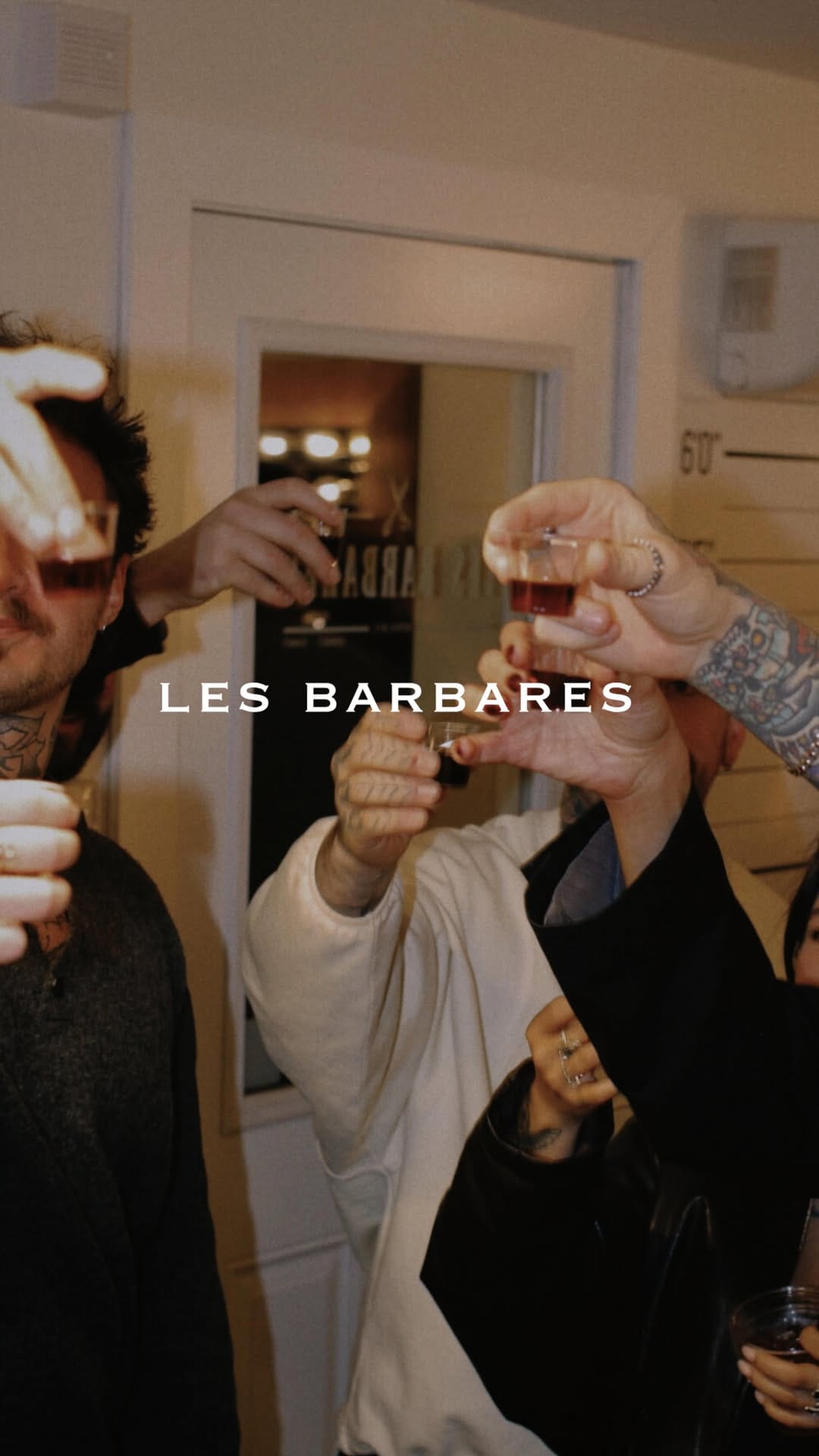 Post 9 by Barbier + Salon de coiffure on Instagram (video)