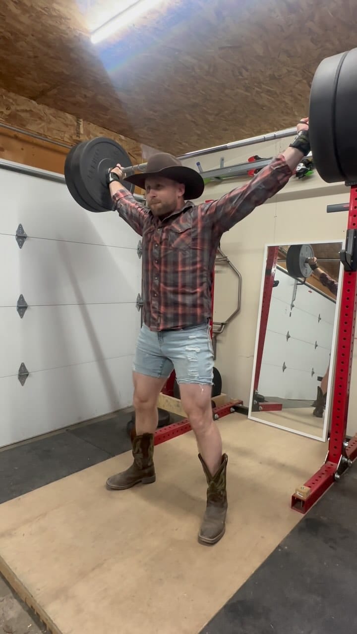 Post 4 by Brady Leman on Instagram (video)