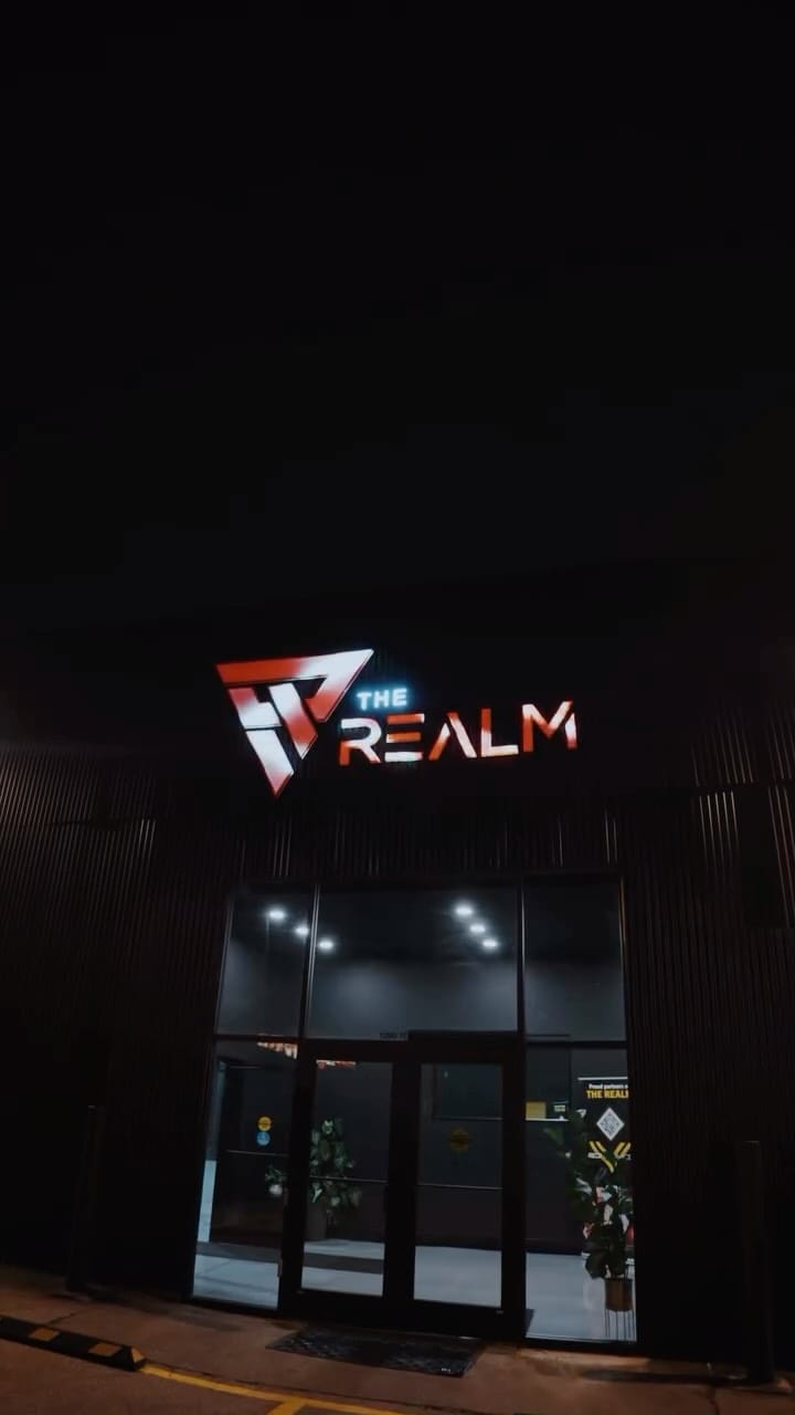 Post 8 by The Realm on Instagram (video)