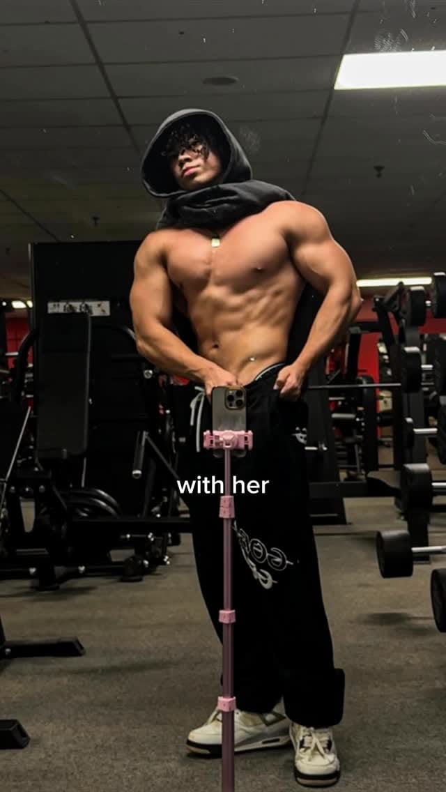 Post 6 by ℱ𝓇𝒶𝓃𝒸𝑒 on Instagram (video)