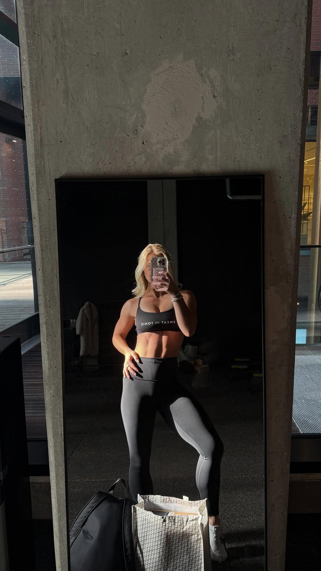 Post 6 by HELENA👱🏻‍♀️// #HELLAFIT 🤸🏼‍♀️ on Instagram (video)
