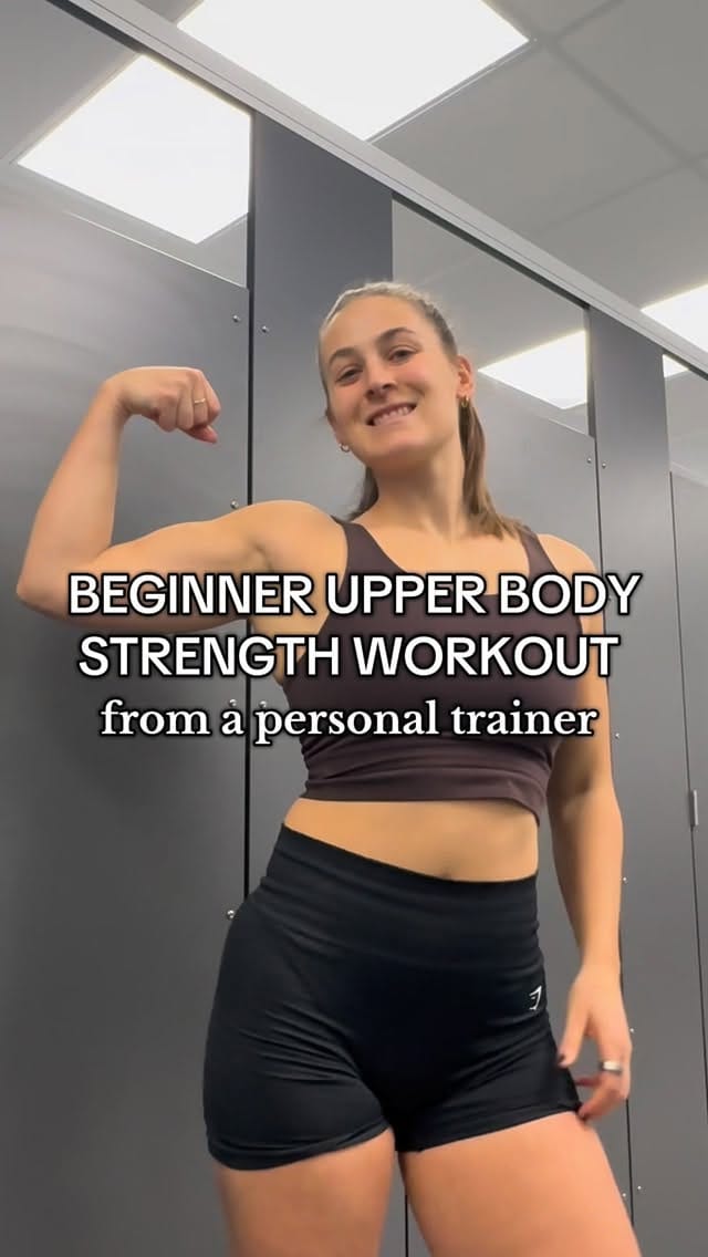 Post 4 by Nia on Instagram (video)