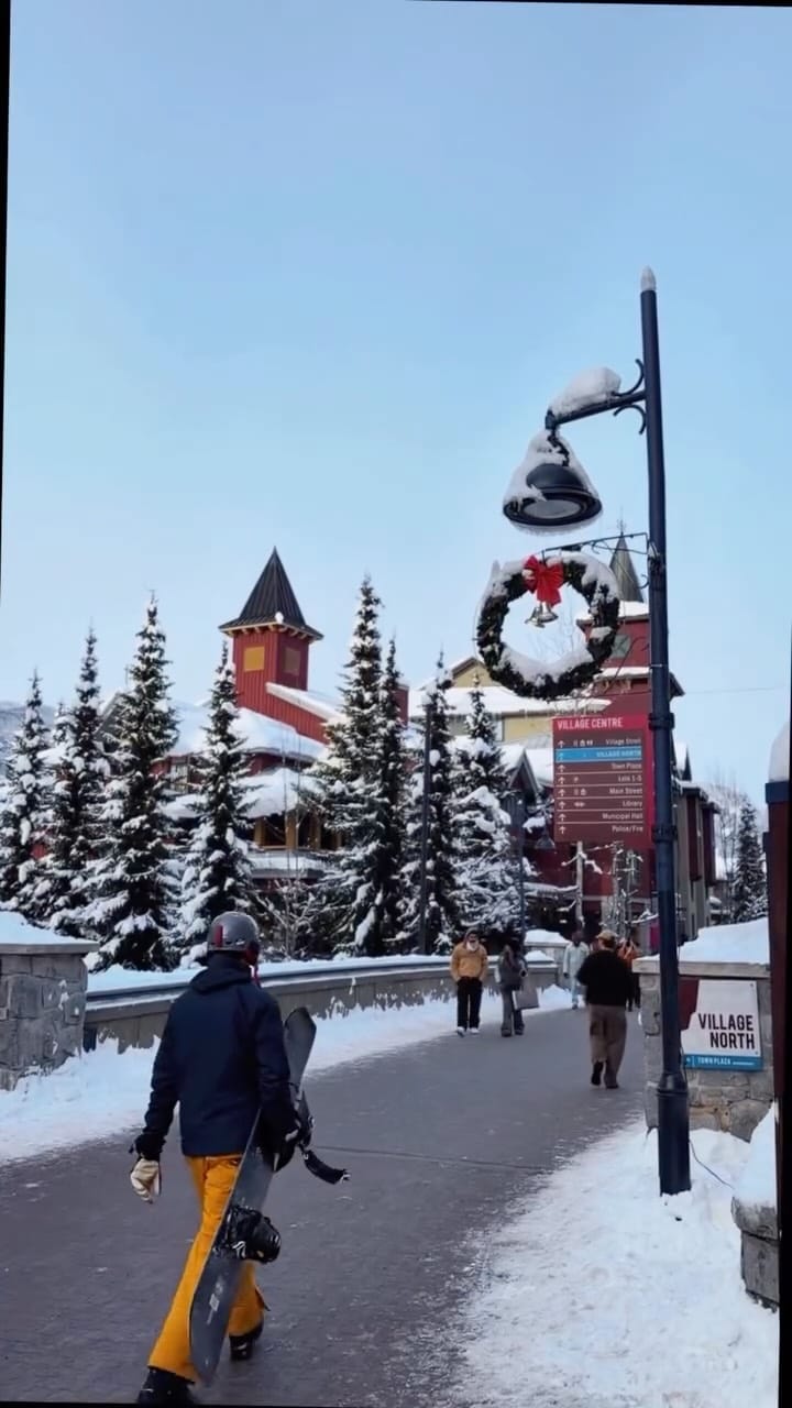 Post 3 by @erinmar_canada on Instagram (video)