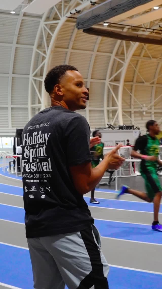 Post 5 by Andre De Grasse on Instagram (video)