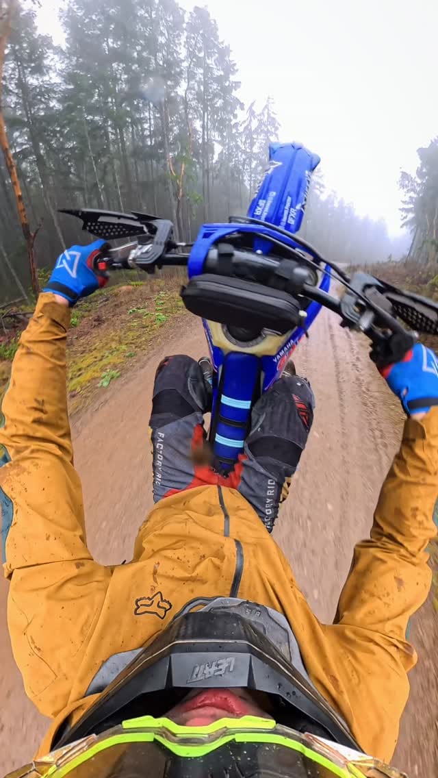 Post 6 by Everett on Instagram (video)