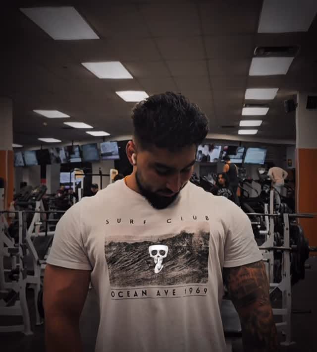 Post 2 by 𝐒𝐀𝐍𝐆𝐇𝐀🦅 on Instagram (video)
