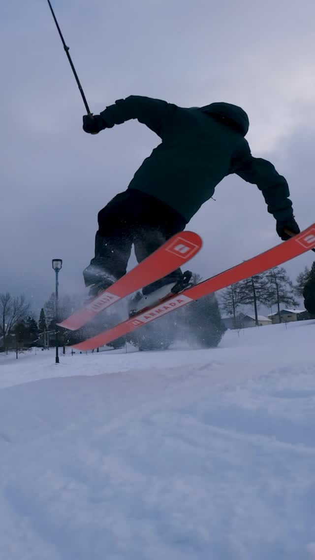 Post 7 by Emile Bergeron on Instagram (video)