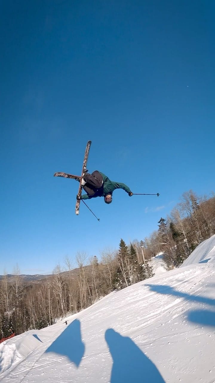 Post 6 by Emile Bergeron on Instagram (video)