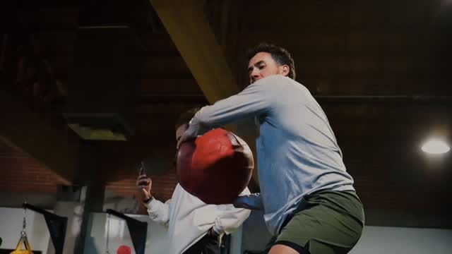 Post 5 by LO on Instagram (video)