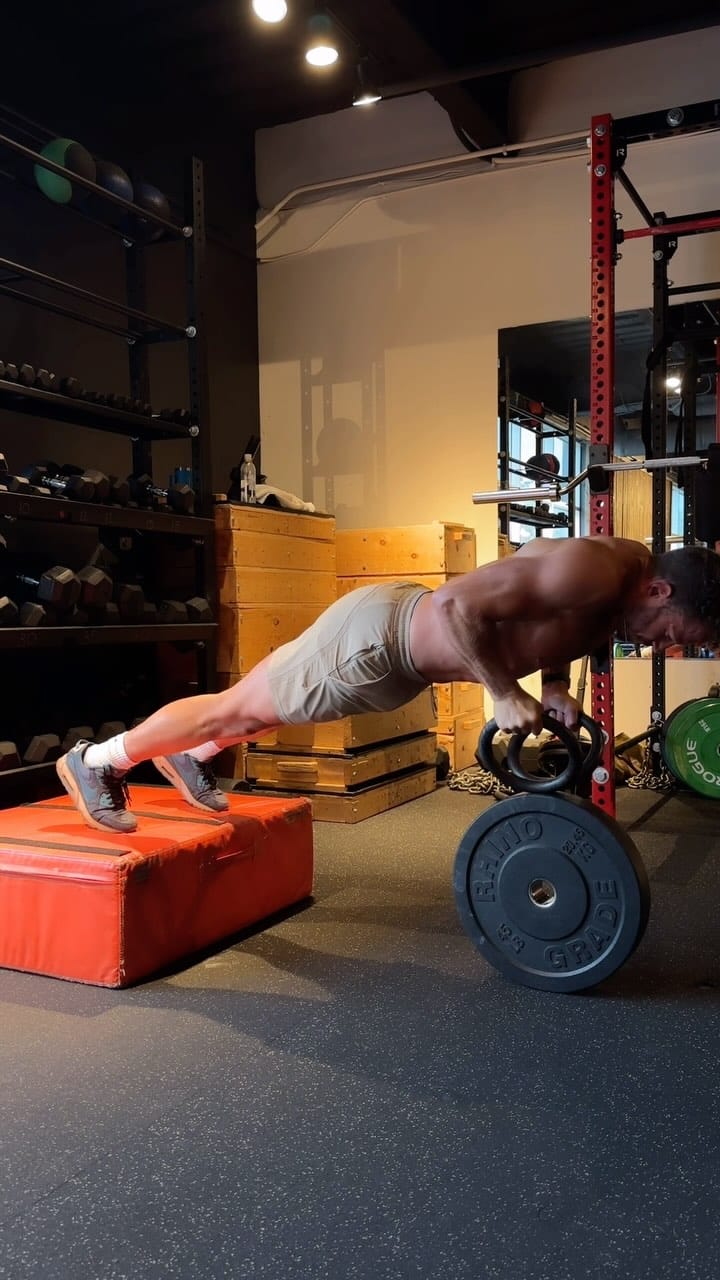 Post 3 by Will Silver on Instagram (video)