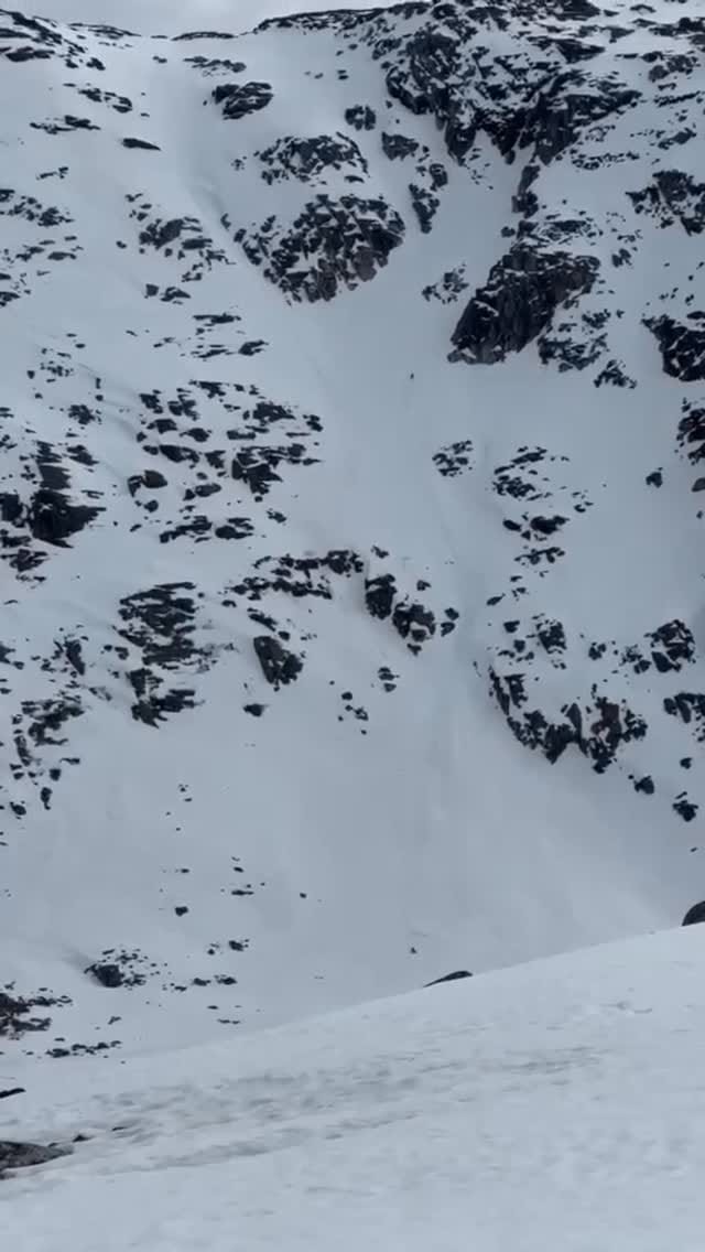 Post 6 by Victor Wind Meinel on Instagram (video)