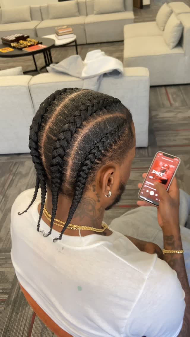 Post 9 by Celebrity Loctician ➖ Penny 🐐 on Instagram (video)