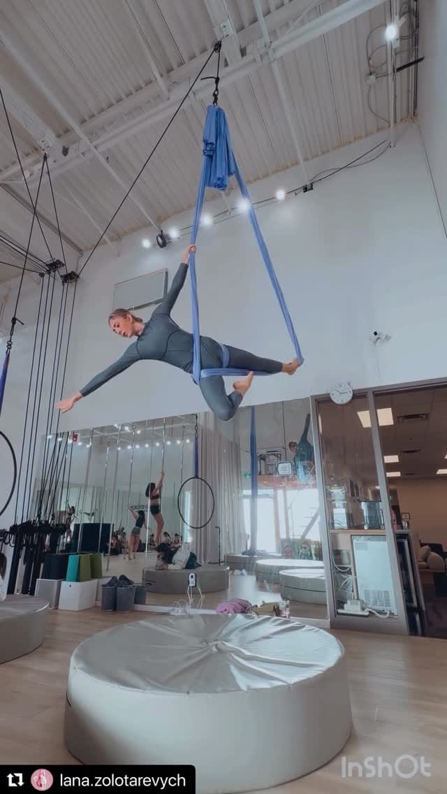 Post 6 by R.SONG STUDIOS on Instagram (video)