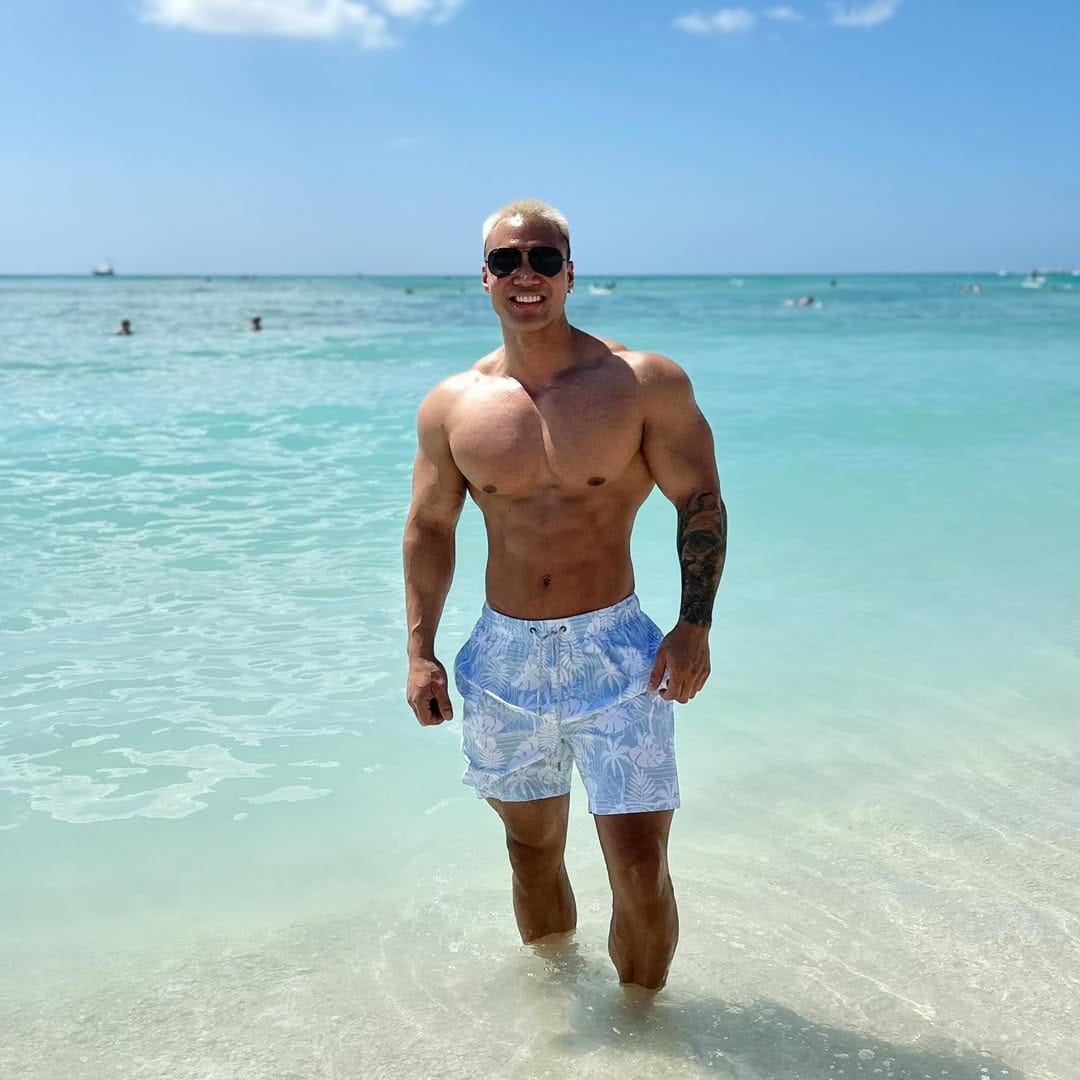 Post 2 by Kyle Faustino IFBB PRO on Instagram (image)