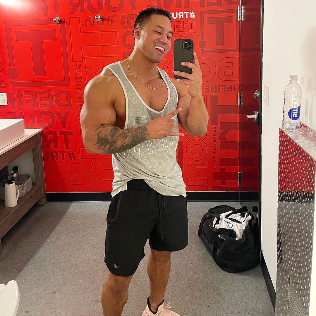 Post 8 by Kyle Faustino IFBB PRO on Instagram (image)