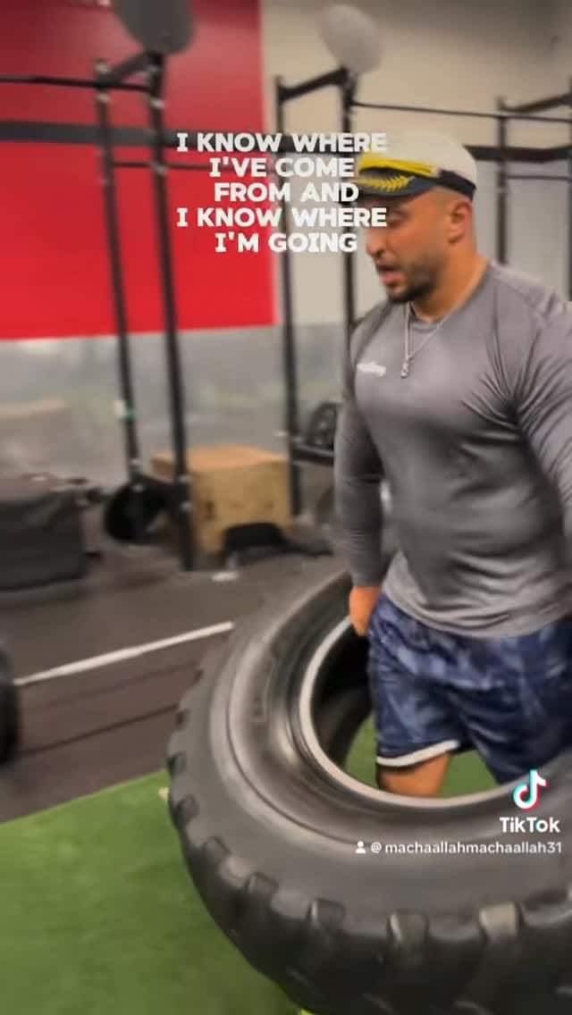 Post 6 by ABDEL ASLAOUI | 💪🏋️‍♀️COACH 📍MONTREAL 🇨🇦 on Instagram (video)