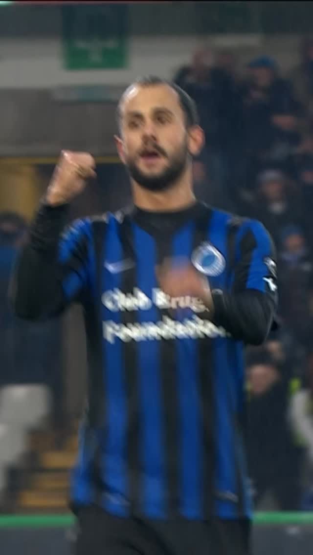Post 4 by Víctor Vázquez on Instagram (video)