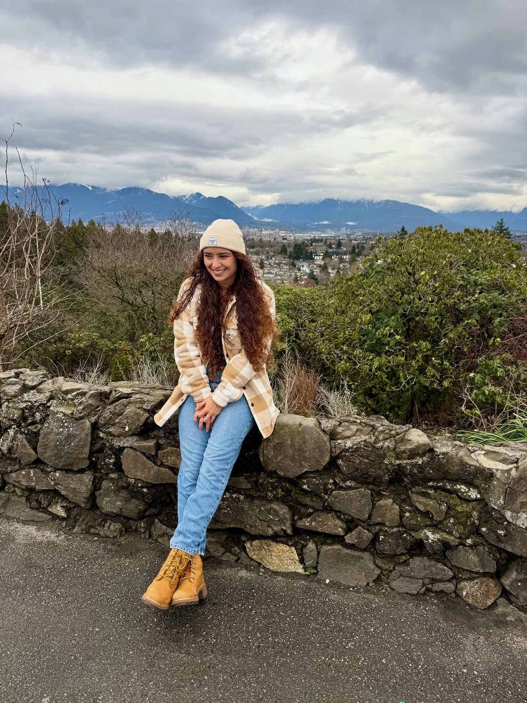 Post 3 by Estefania Delgado on Instagram (image)