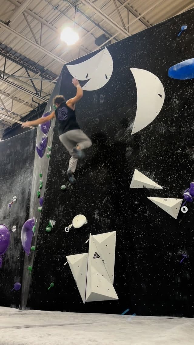 Post 7 by 𝗦𝗘𝗕𝗔𝗦𝗧𝗜𝗘𝗡 𝗟𝗔𝗭𝗨𝗥𝗘 on Instagram (video)