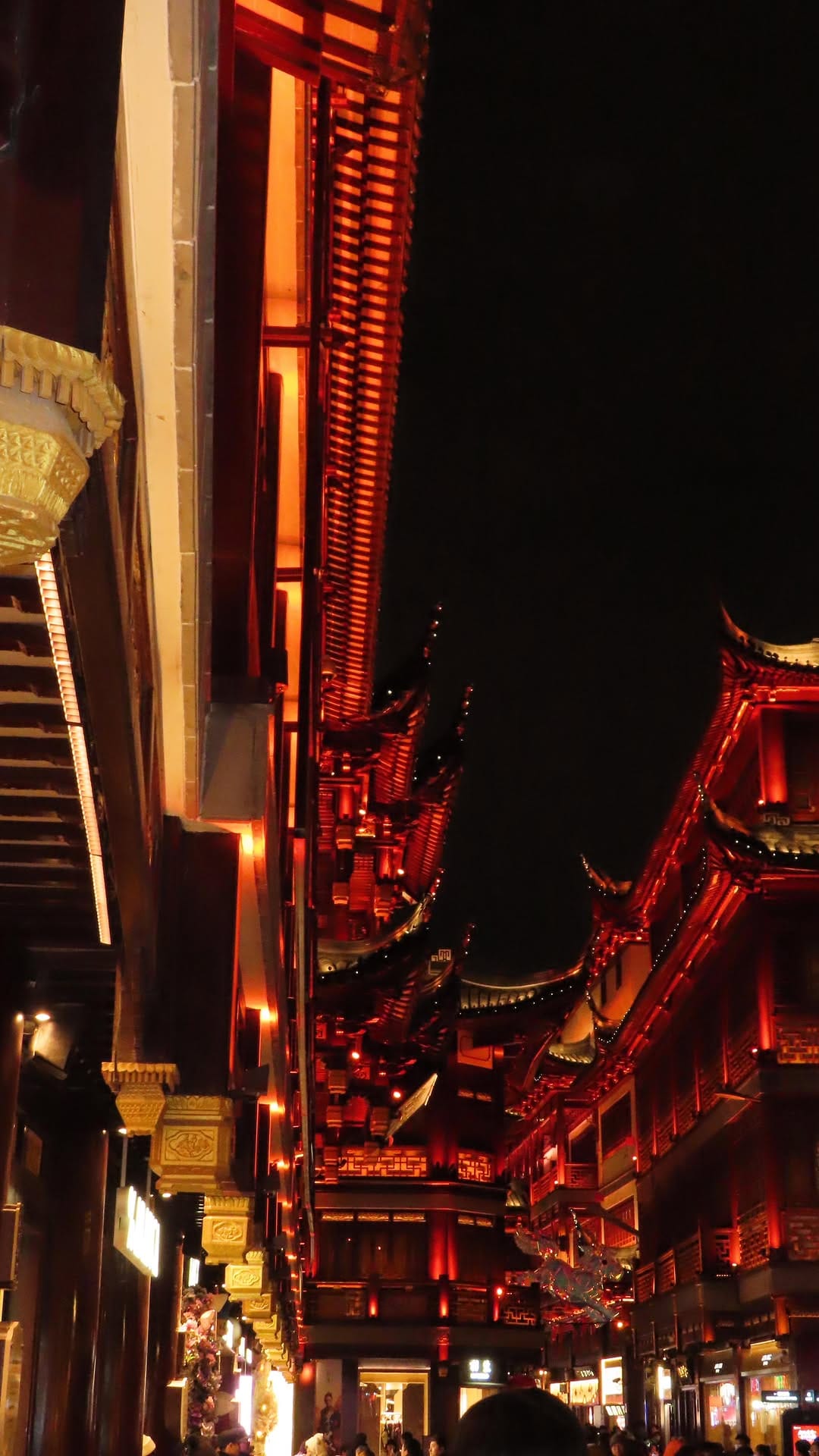 Post 2 by Cece Liu on Instagram (video)