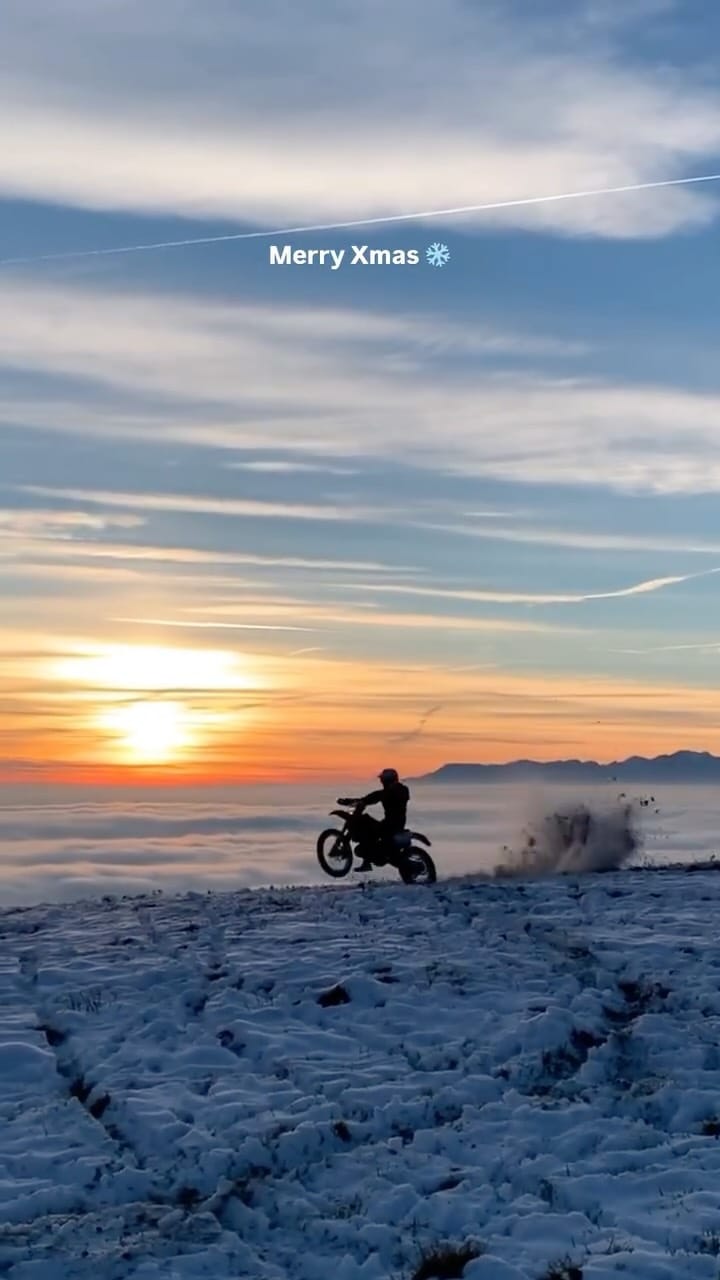 Post 5 by Albert Arenas on Instagram (video)