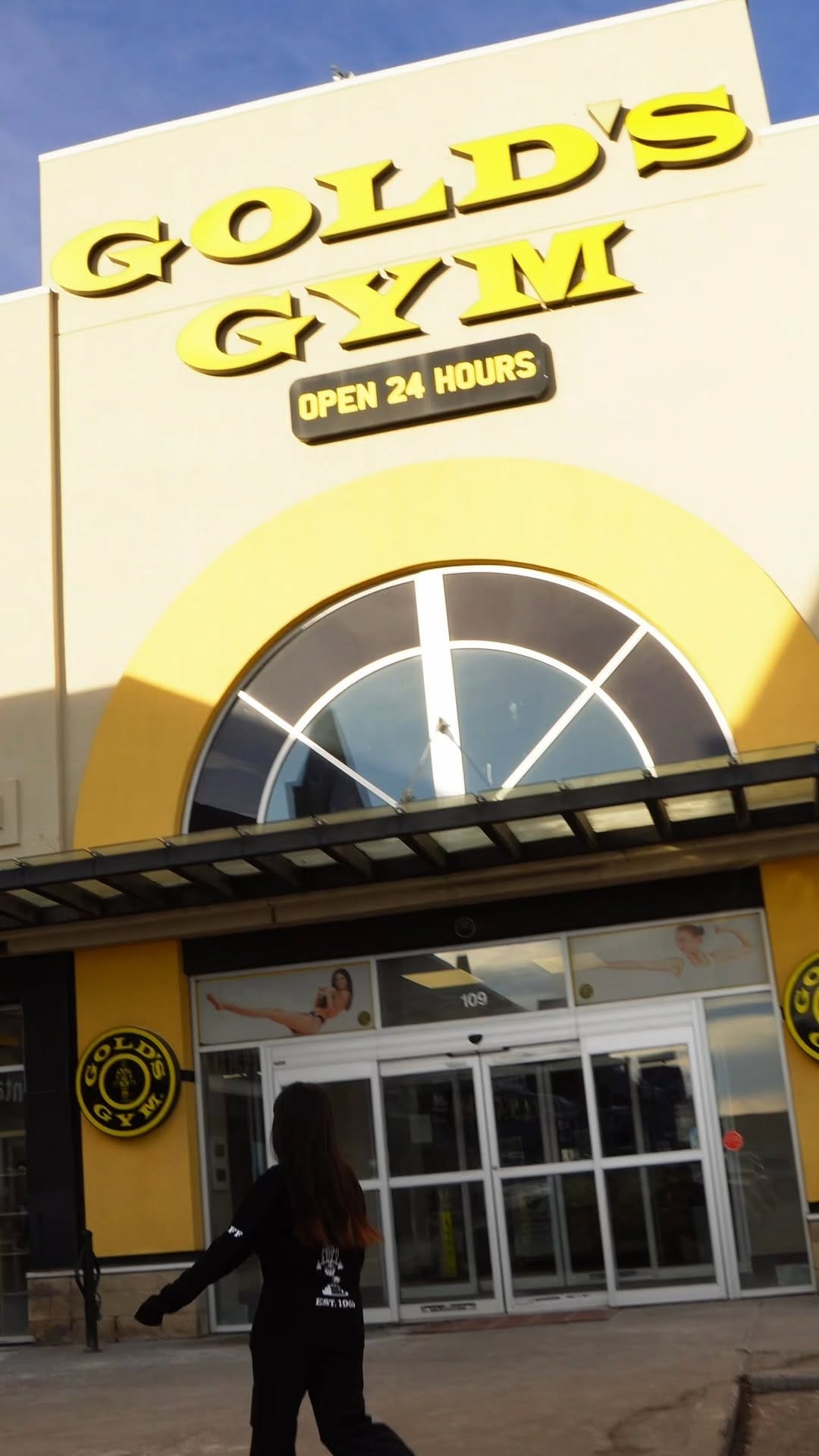 Post 2 by Gold's Gym Calgary on Instagram (video)