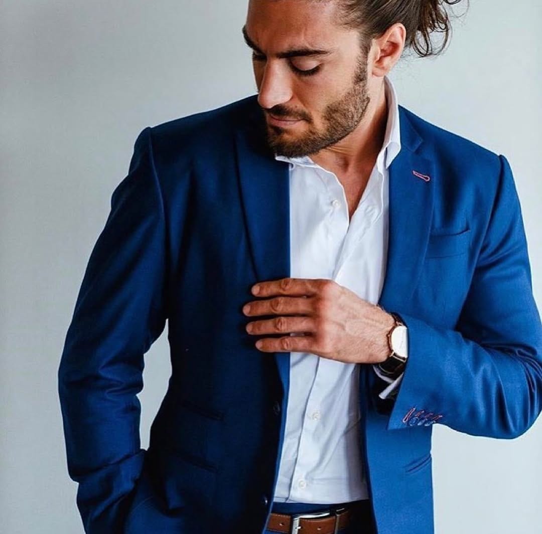 Post 4 by Elias Theodorou on Instagram (carousel)