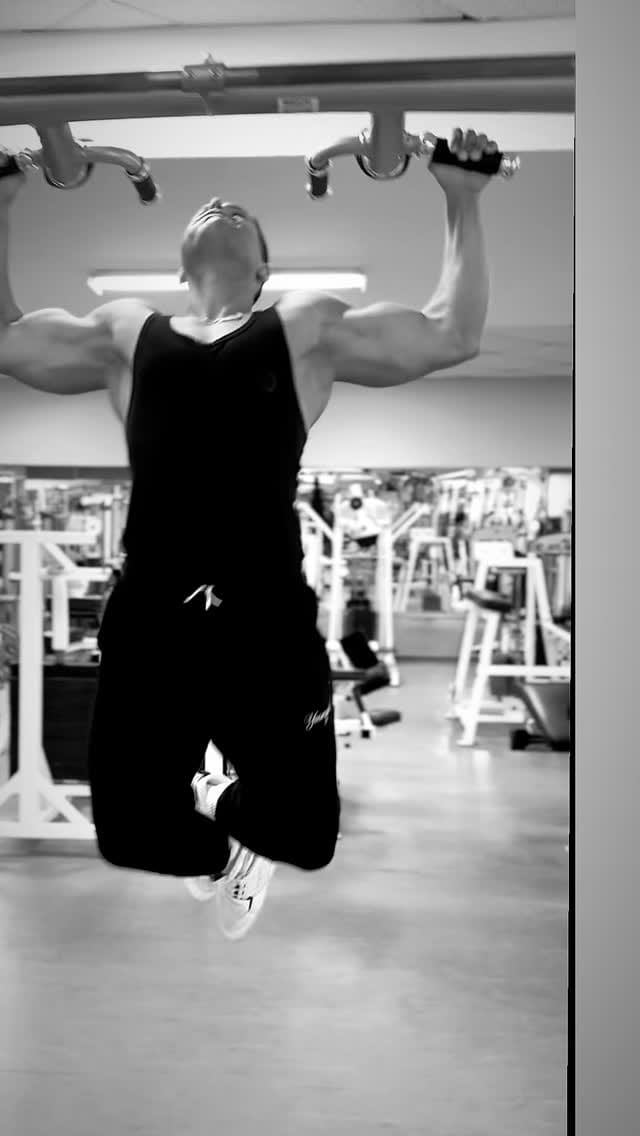 Post 10 by RANI CASSIS on Instagram (video)