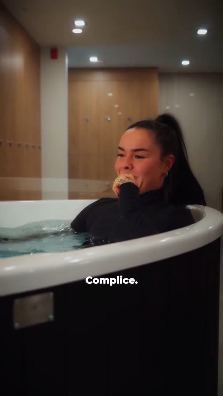 Post 1 by APTE fitness on Instagram (video)