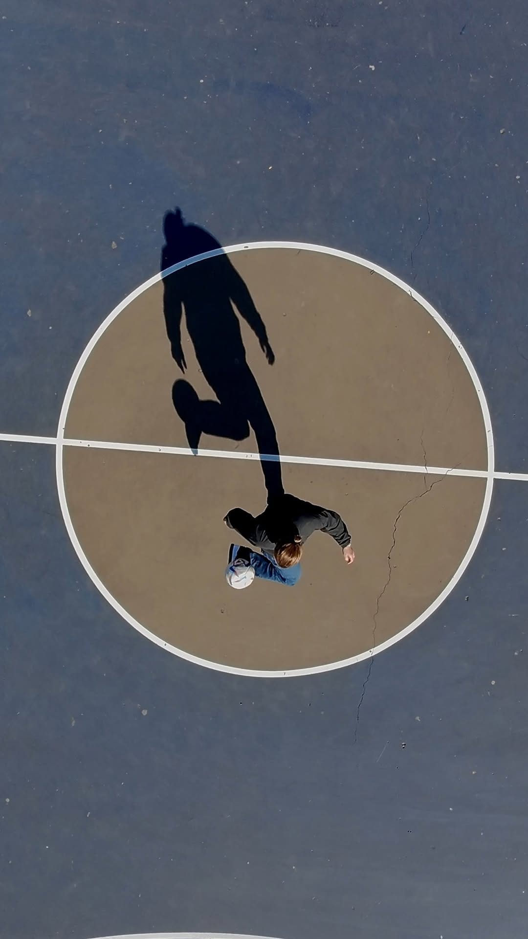 Post 6 by Samuel Piette on Instagram (video)