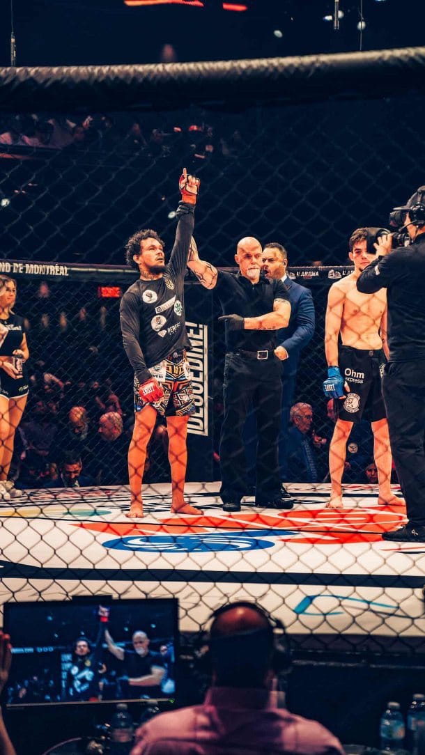 Post 2 by "The Gorilla"  Diego  Santos on Instagram (video)