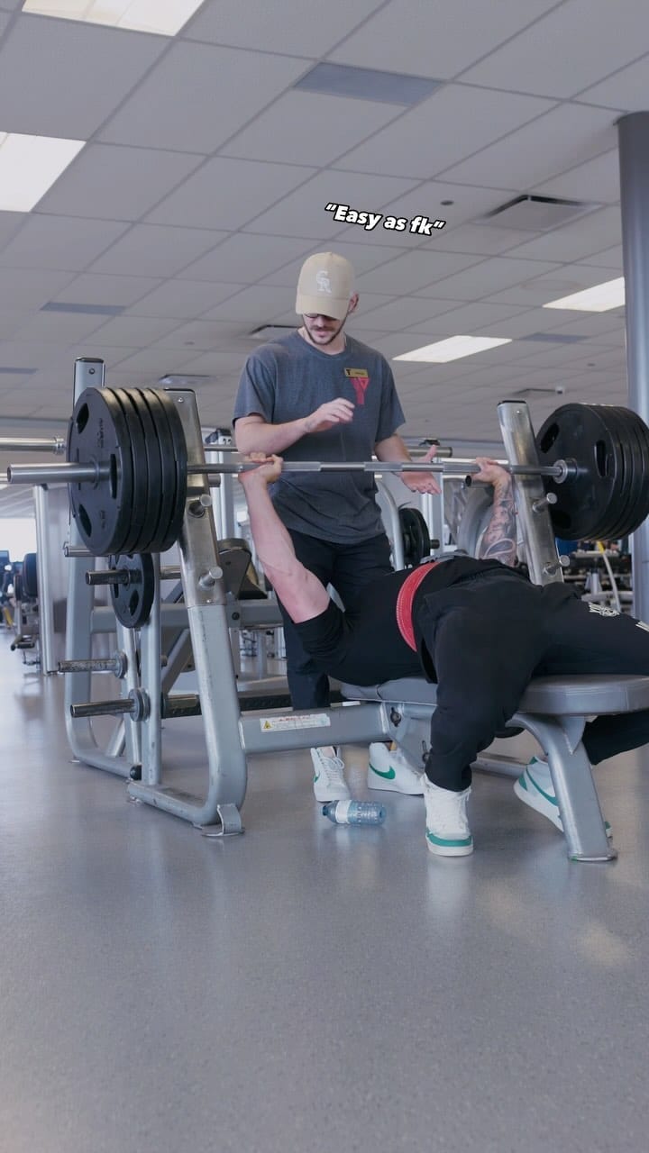 Post 10 by Dakota Unrau on Instagram (video)