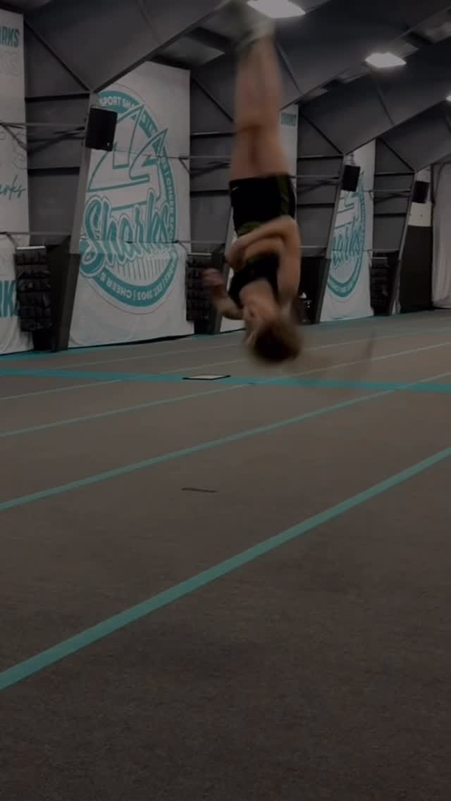 Post 5 by Cali Kay on Instagram (video)