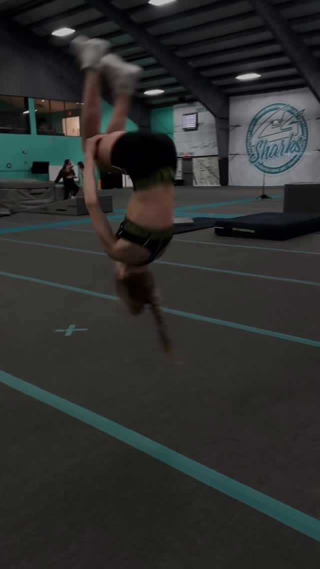 Post 8 by Cali Kay on Instagram (video)
