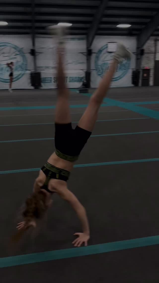 Post 3 by Cali Kay on Instagram (video)
