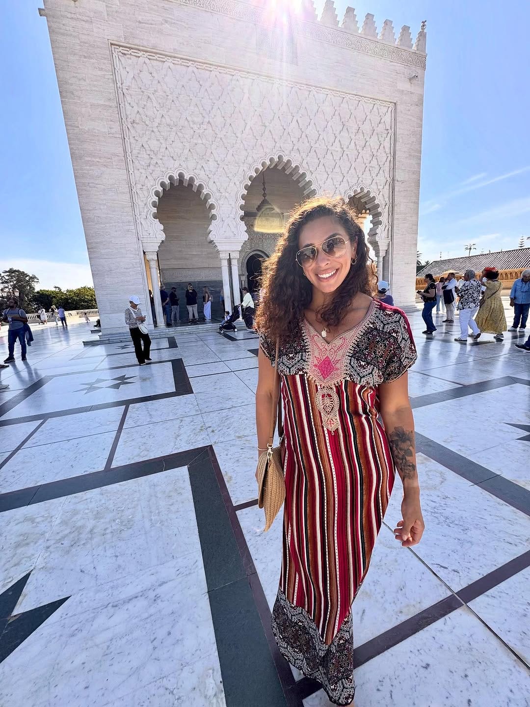 Post 8 by Nadia Yangui on Instagram (carousel)