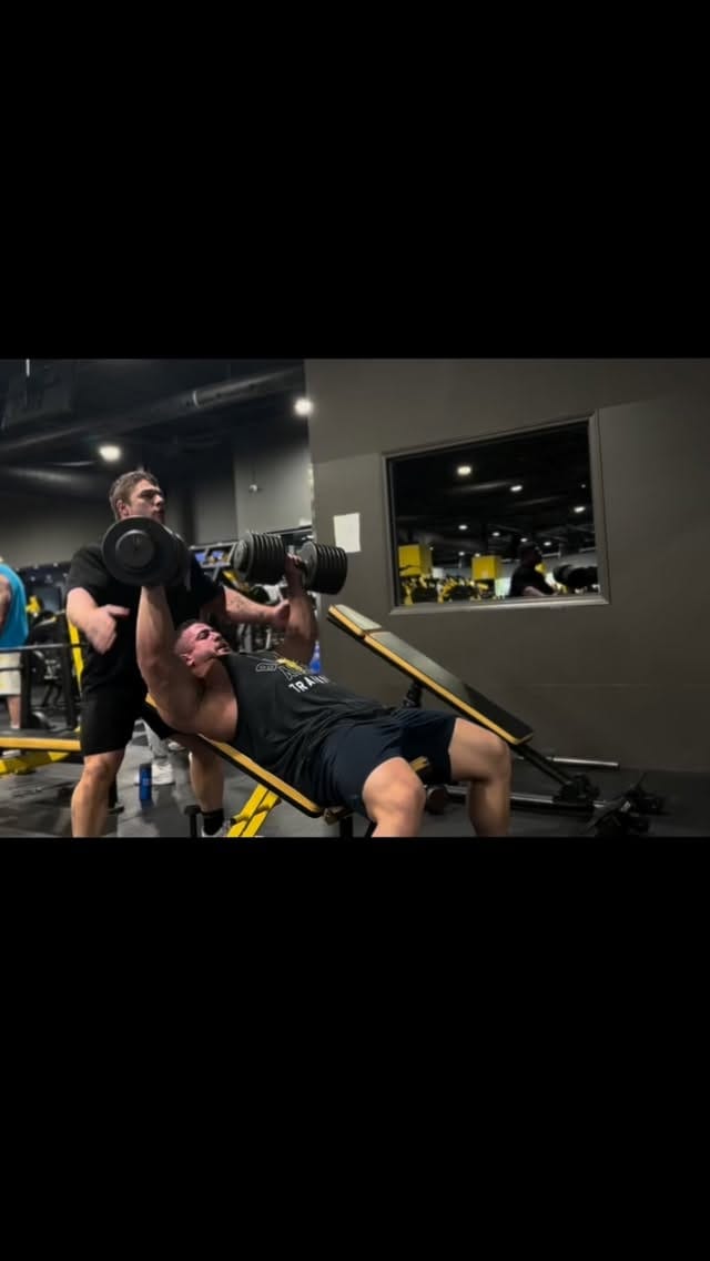 Post 8 by Igor Diniz | Fitness Coach on Instagram (video)