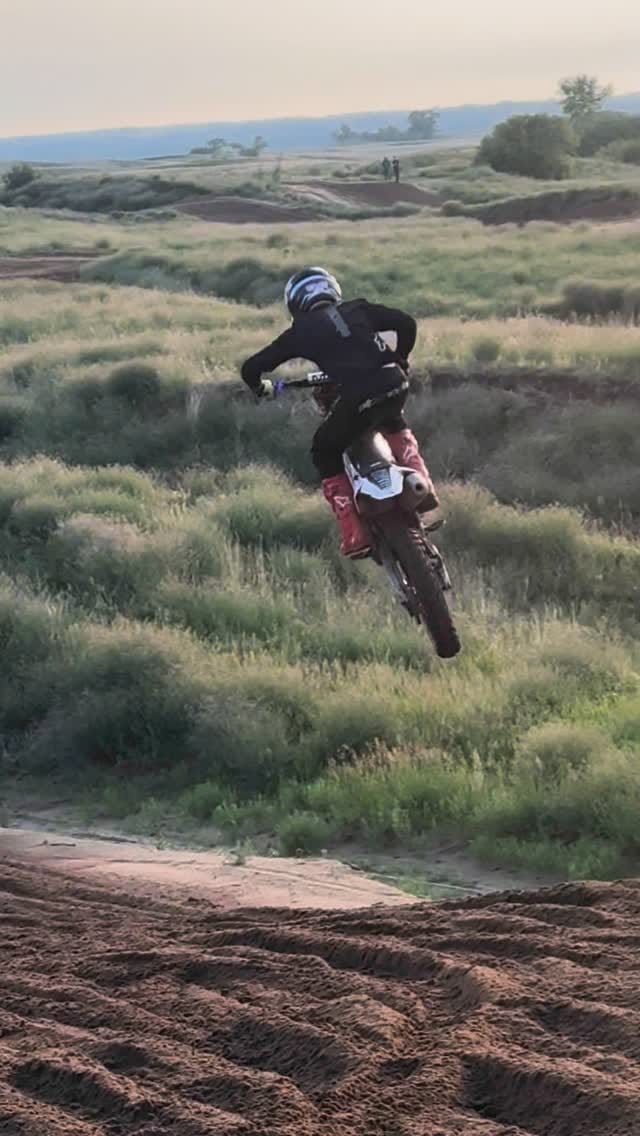 Post 8 by Trey Griffin on Instagram (video)