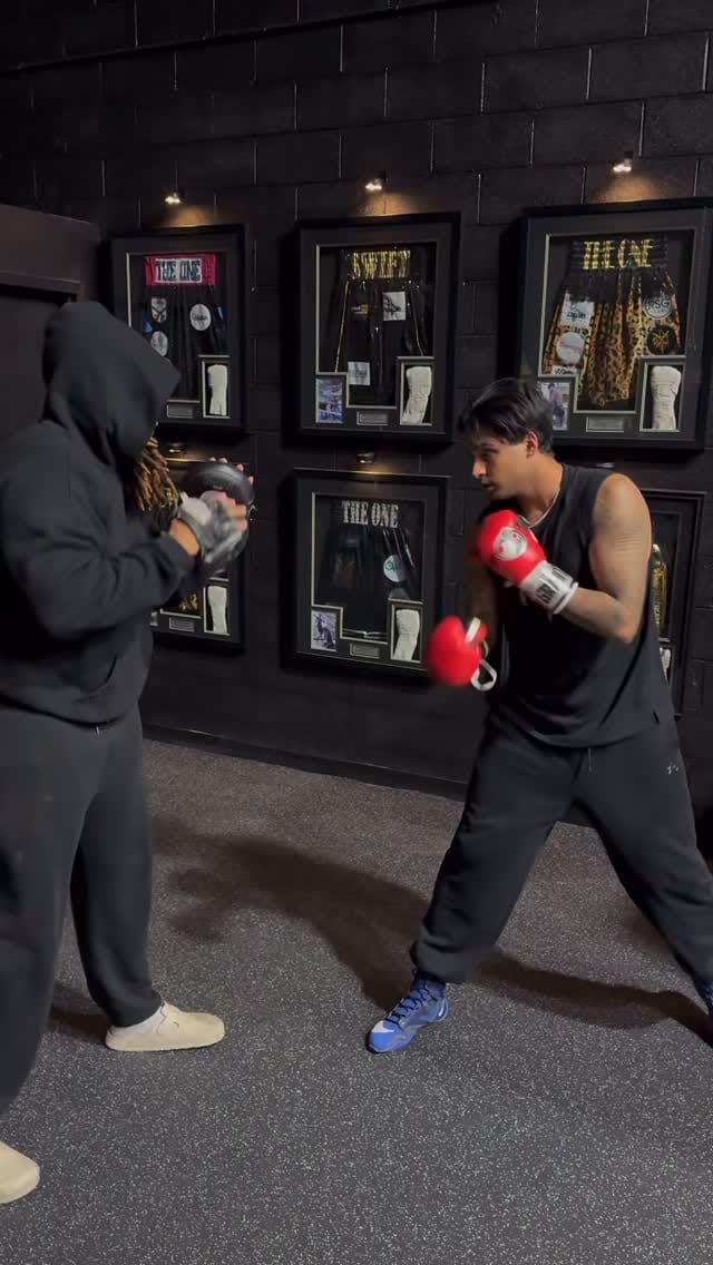 Post 8 by Flash Bros Boxing & Fitness on Instagram (video)