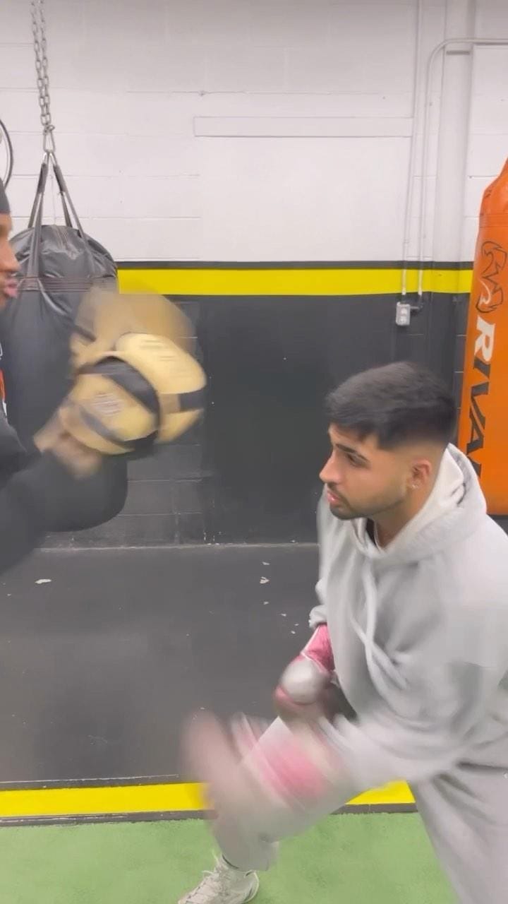 Post 9 by Flash Bros Boxing & Fitness on Instagram (video)