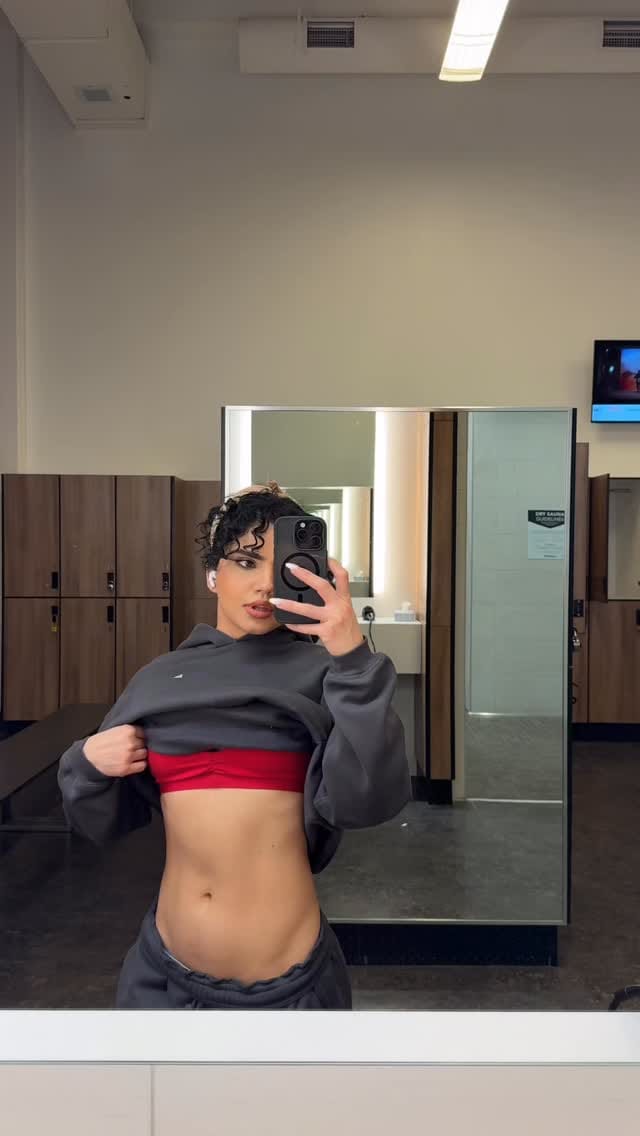 Post 1 by Kamaljeet Kaur| online fitness coach on Instagram (video)