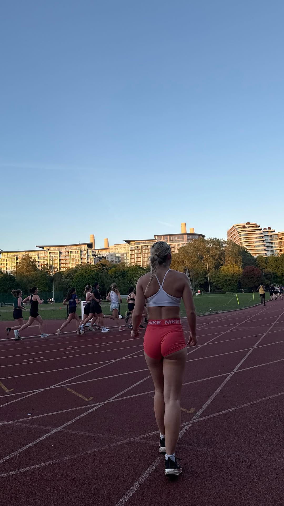 Post 3 by jasmine isobel on Instagram (video)