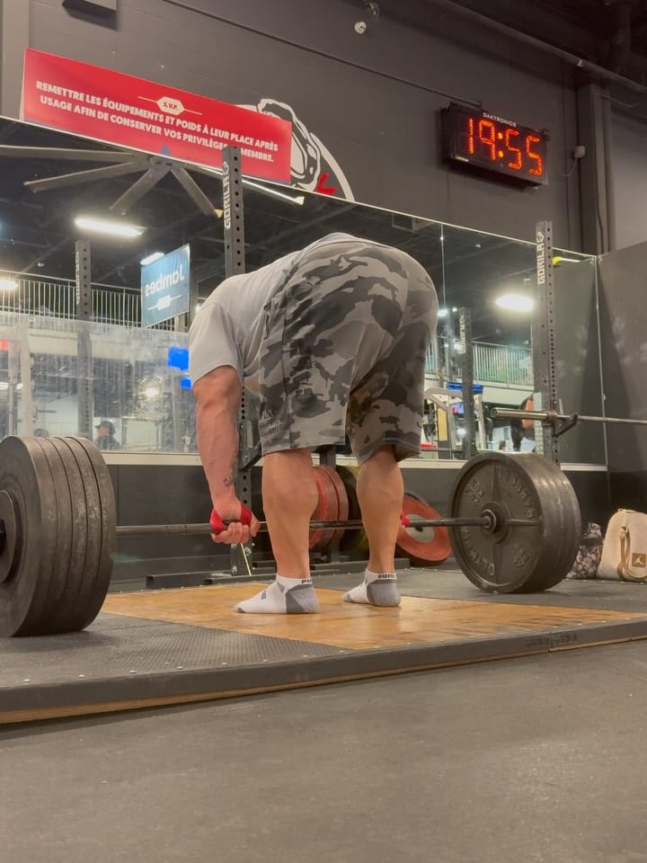 Post 1 by Nicolas Brassard | IFBB PRO 212 🇨🇦 on Instagram (carousel)