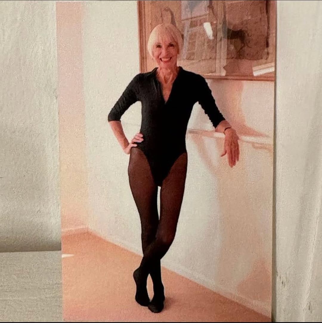 Post 2 by THE BARRE BLOG on Instagram (image)