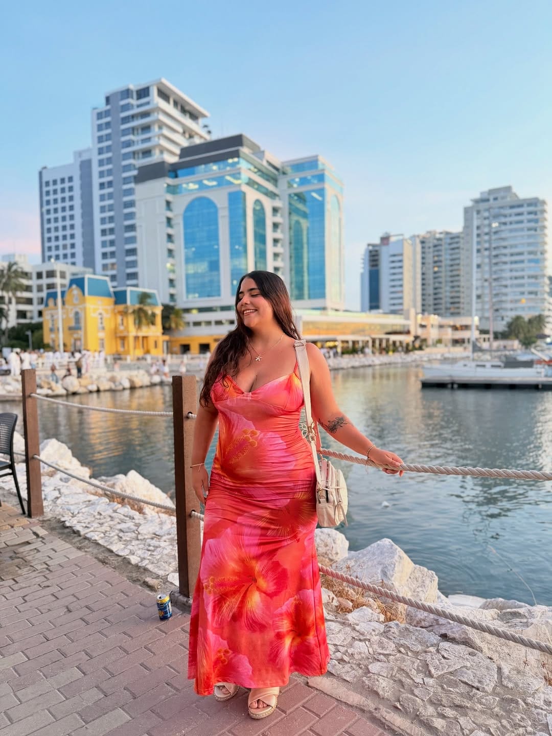 Post 4 by Cami 💛 Amarilla on Instagram (carousel)