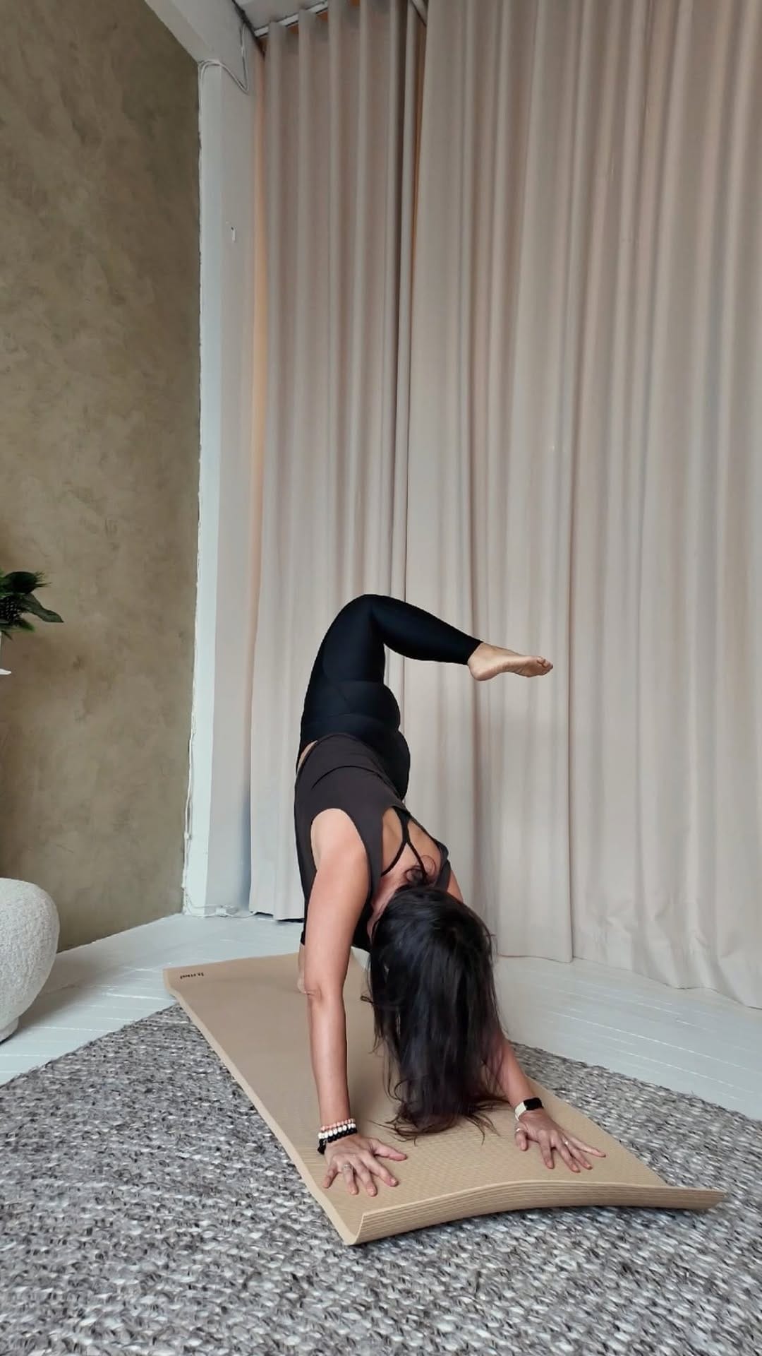 Post 1 by Ildiko | health and wellness on Instagram (video)