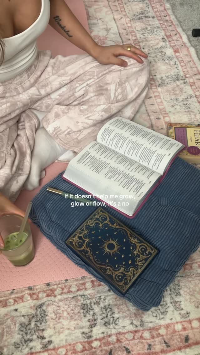 Post 2 by Anna Pedron on Instagram (video)