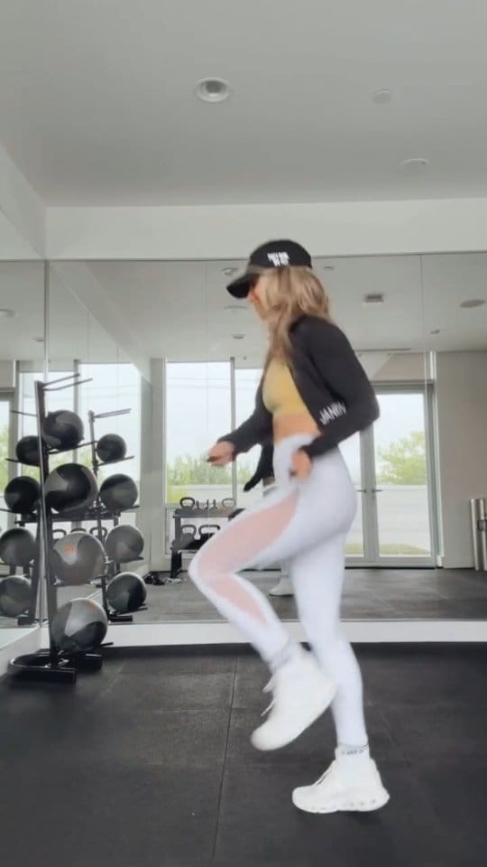 Post 6 by Leslie French - Rush Athlete on Instagram (video)