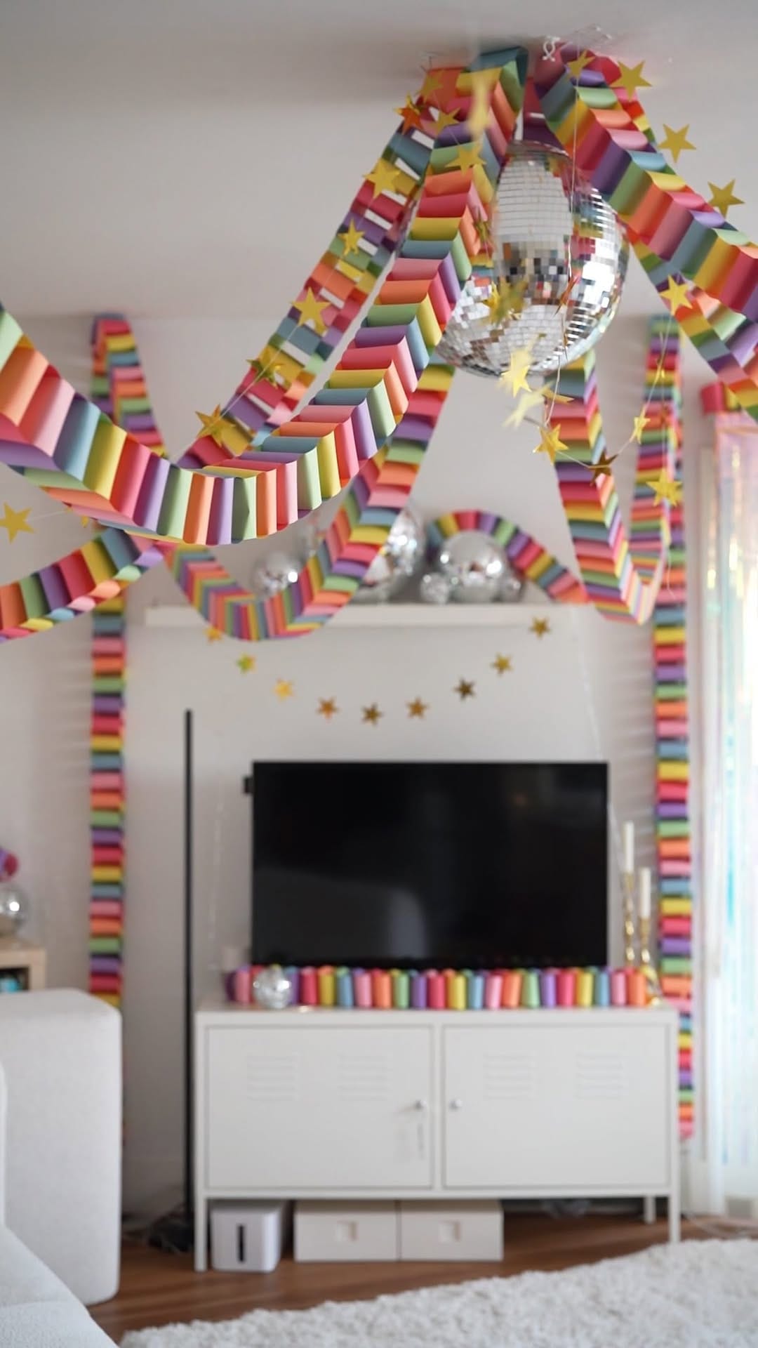 Post 2 by Camillia Lee on Instagram (video)