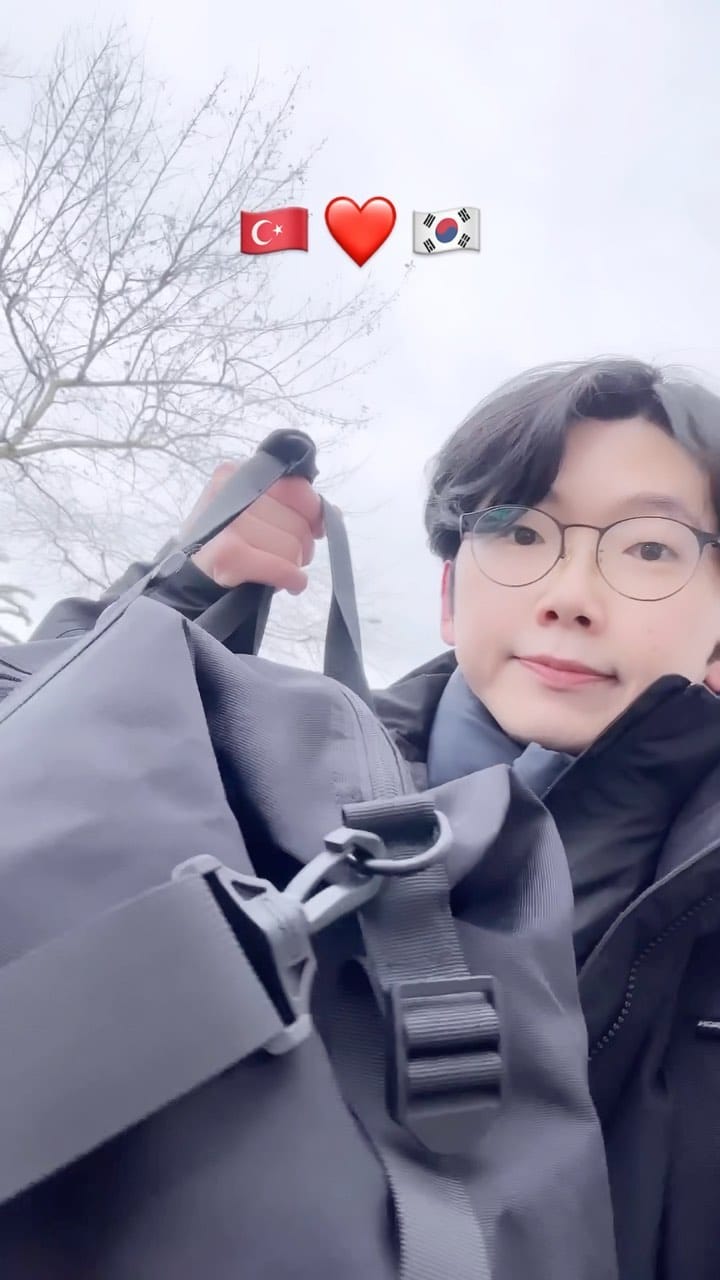 Post 9 by SeongJun Ha on Instagram (video)